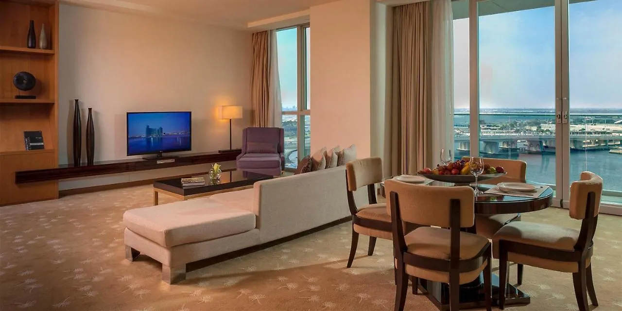 InterContinental Residencia Suite Dubai Festival City 5*,