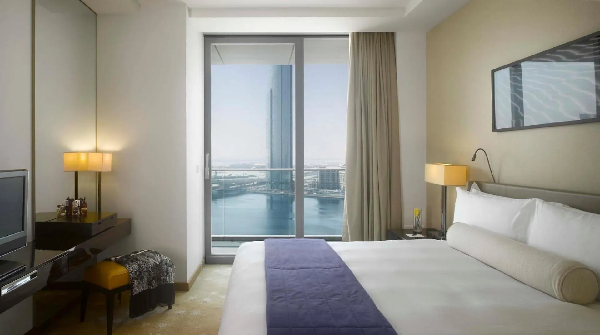 InterContinental Residencia Suite Dubai Festival City Apartahotel